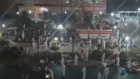  AppleがiPhone 16の生産を増強、フォックスコンが従業員5万人を追加雇用