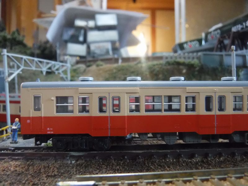 珍しい外吊り式乗降ドア ニッカの鉄道模型ブログ
