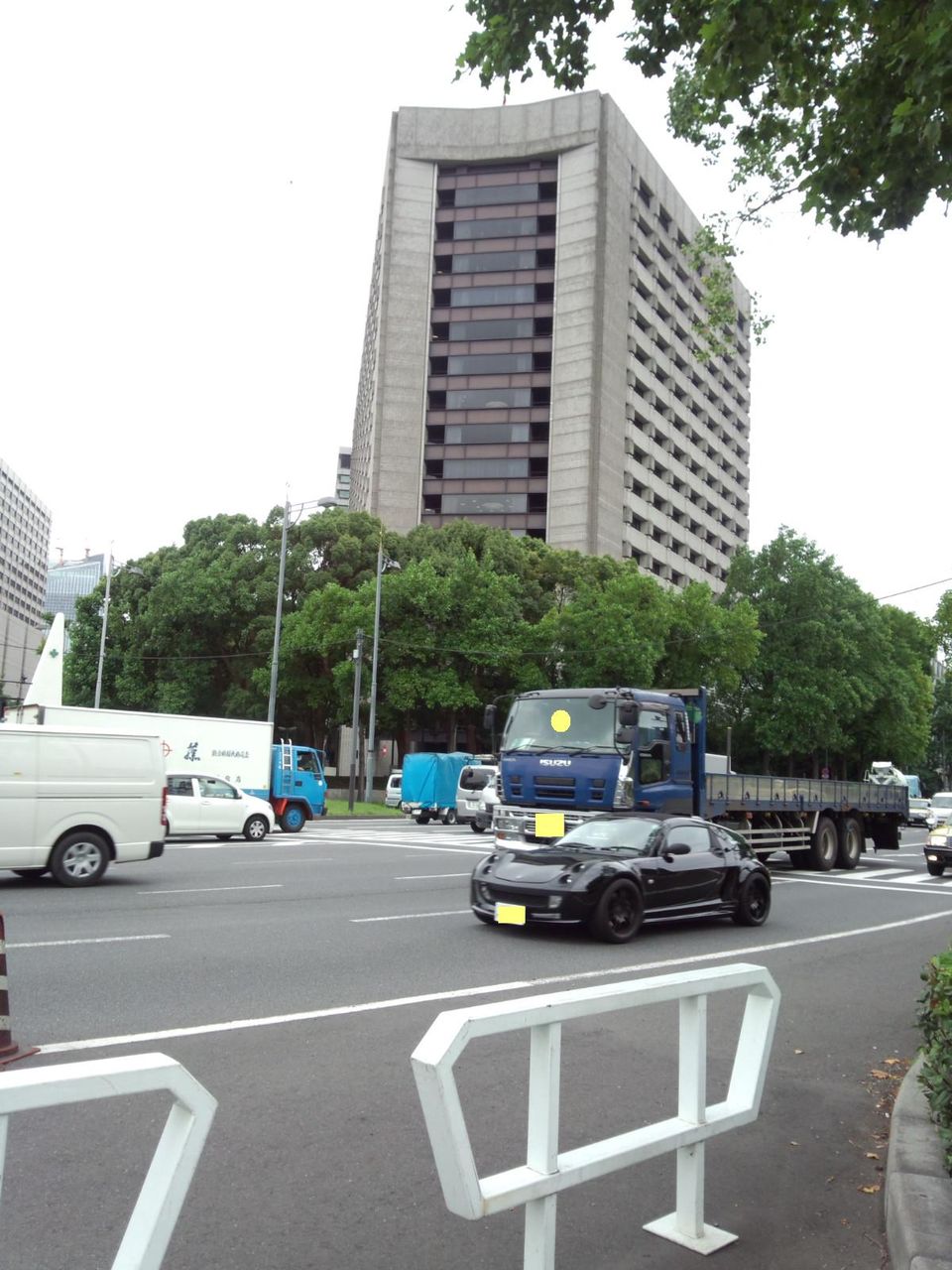 観光 国会議事堂とその周辺 明治神宮 酒とバラの日々ではございません