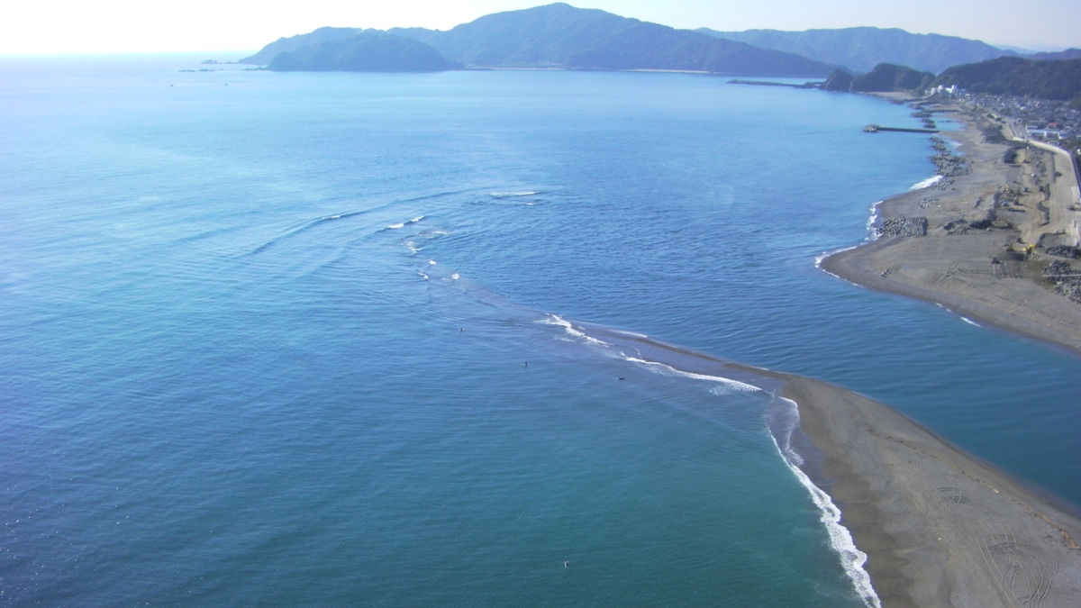 仁淀川河口 サーフポイント情報 Daytona7 店長のブログ