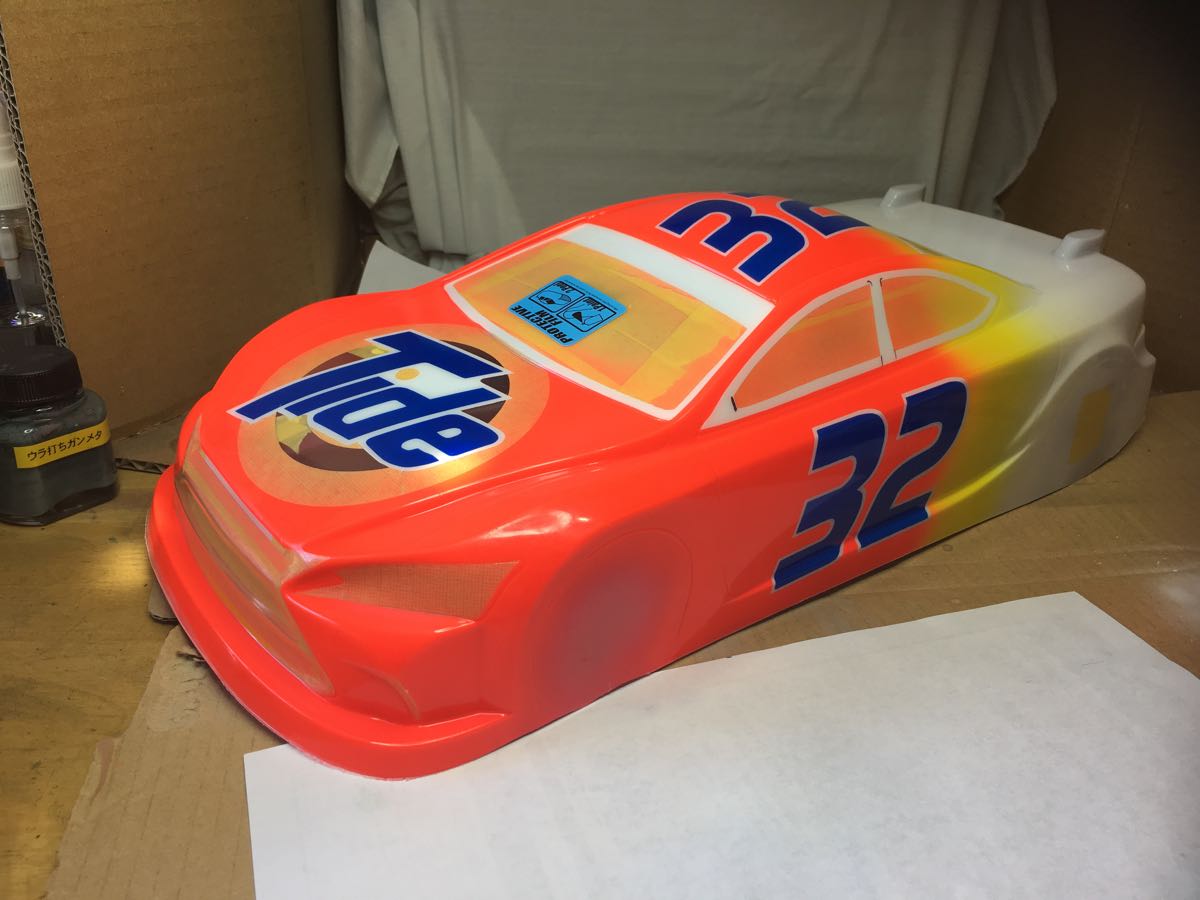 ボディー塗装 No.15〜No.17進行中 : Daytona7 店長のブログ