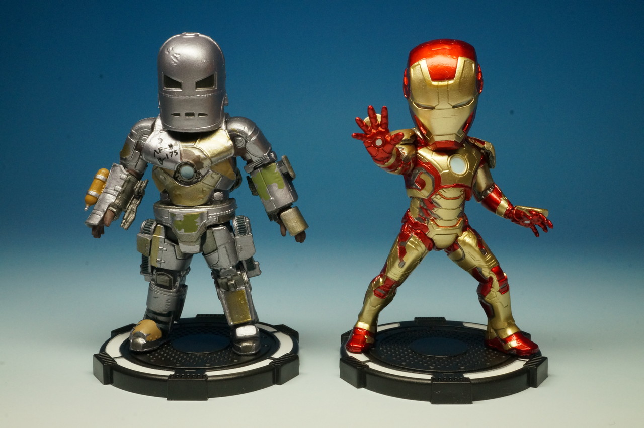 アイアンマン ワールドコレクタブルフィギュア 12体セット Amazon.co.jp: Iron Man Marvel One 12 Collective Action Figure