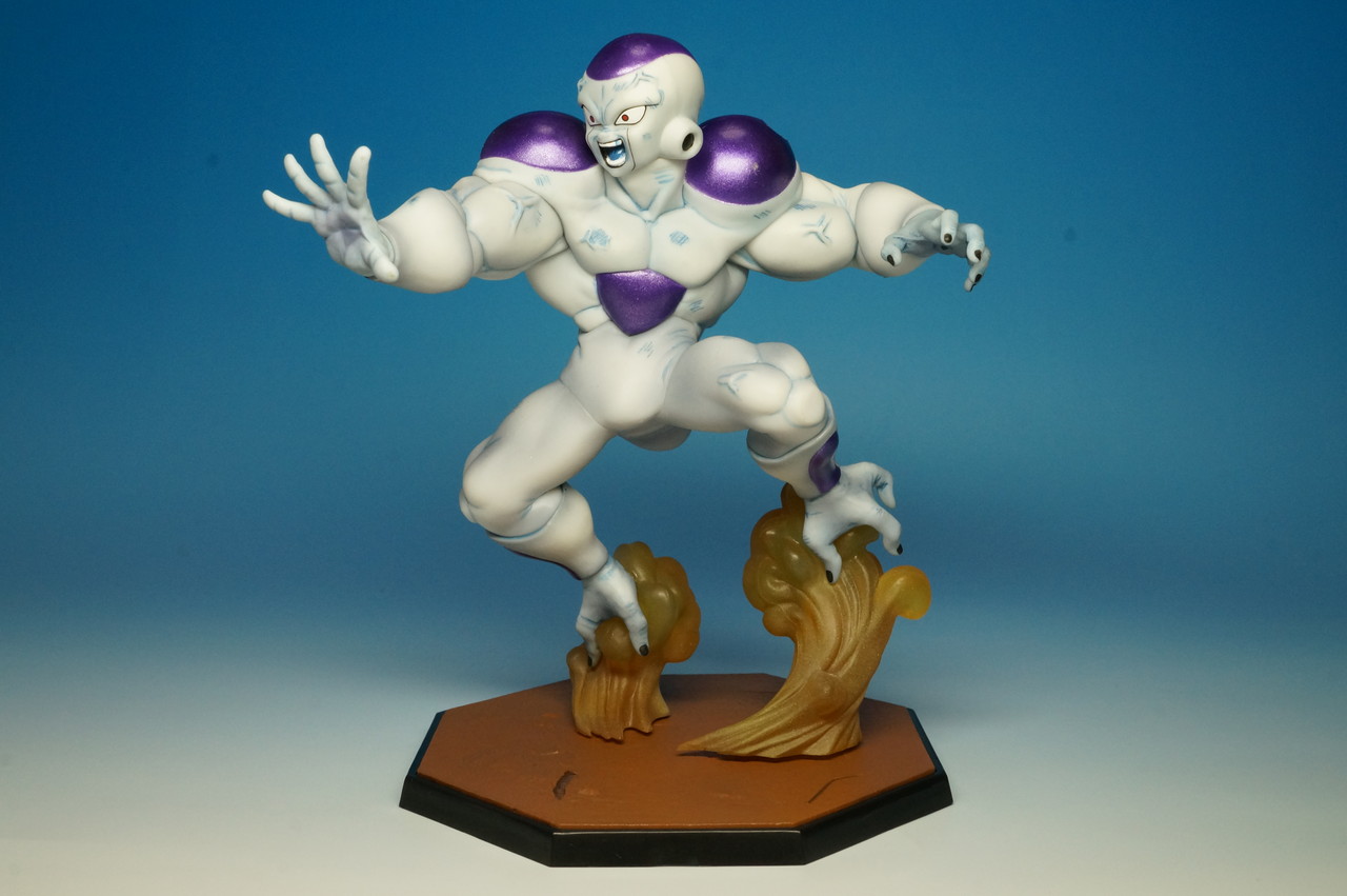 フィギュアーツZERO フリーザ -最終形態- レビュー : 物置小屋