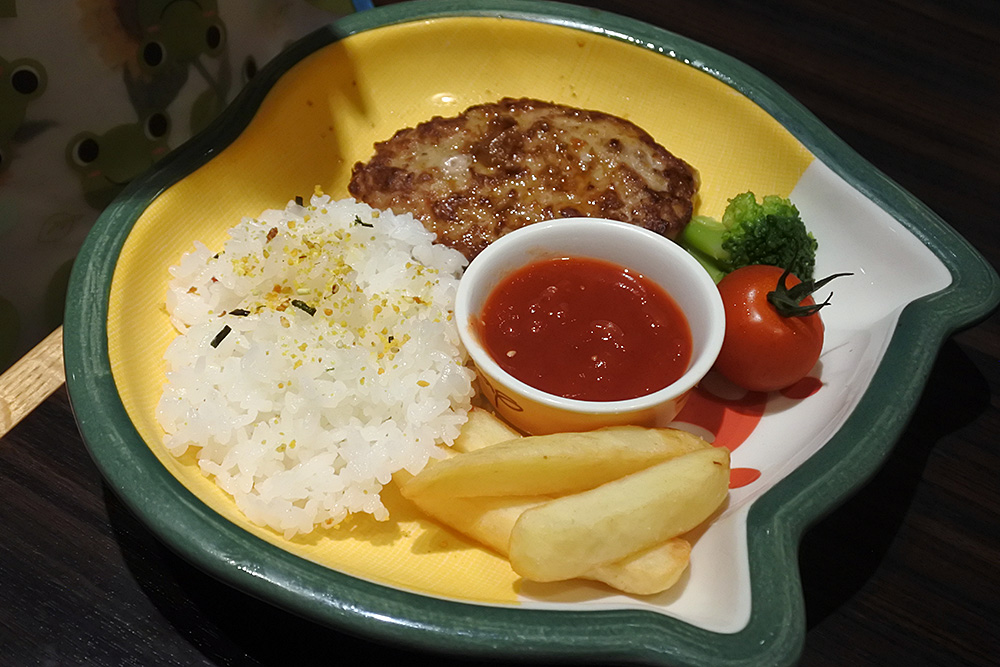 旭川 ハンバーグ好き2歳児が興奮 びっくりドンキーに行く とーちゃん手帳 2歳娘の50代父親