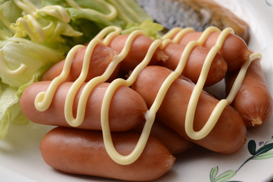 ウチご飯 セブンイレブン あらびき上級ポークフランク が上級 ミーハーのこだわり