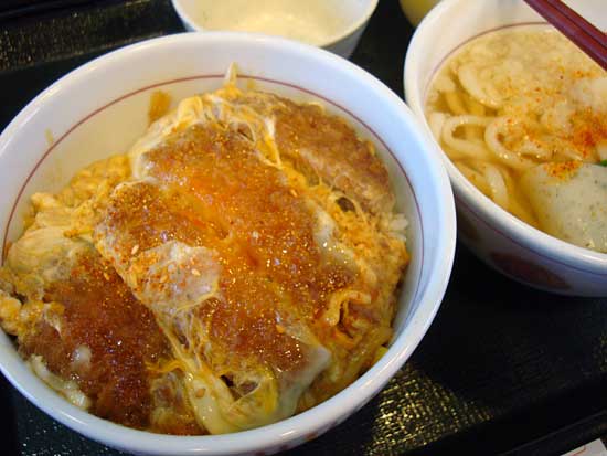 なか卯のカツ丼 ミーハーのこだわり