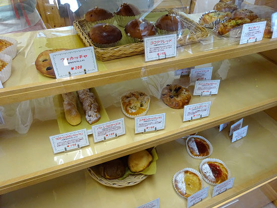 旭川 Maman ママン 早朝からやってるパン屋さん 朝らしく爽やかで ふっくら美味しく優しい味 ミーハーのこだわり