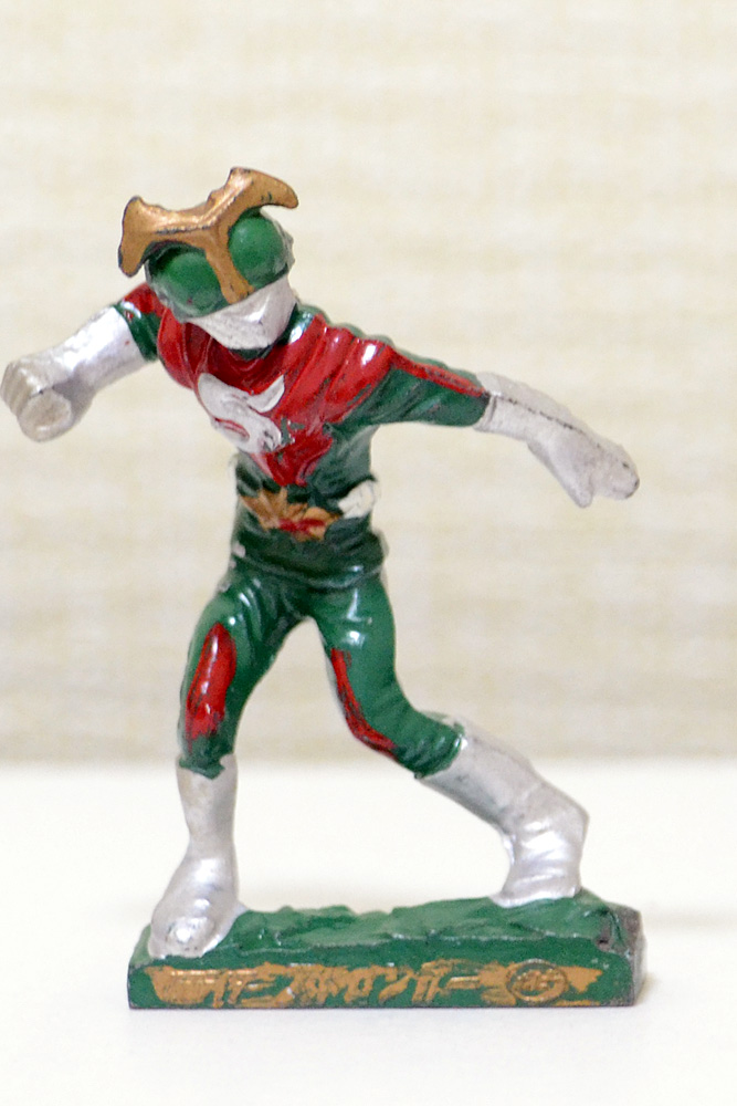 04