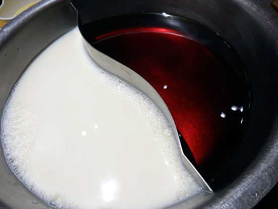 イオン旭川駅前 しゃぶ菜 豆乳だしとすき焼きダブルで味わうすき焼きしゃぶしゃぶ食べ放題 人気なのかな ミーハーのこだわり