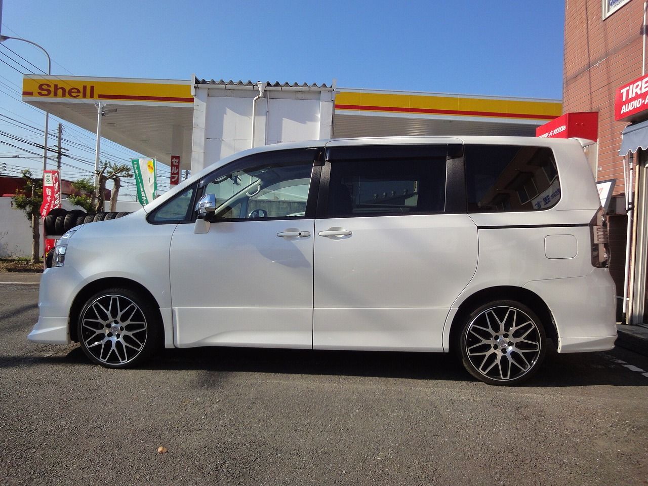70ヴォクシー 19インチ 車高調装着 Dcarz Official Blog 70ヴォクシー 19インチ 車高調装着 Dcarz Official Blog
