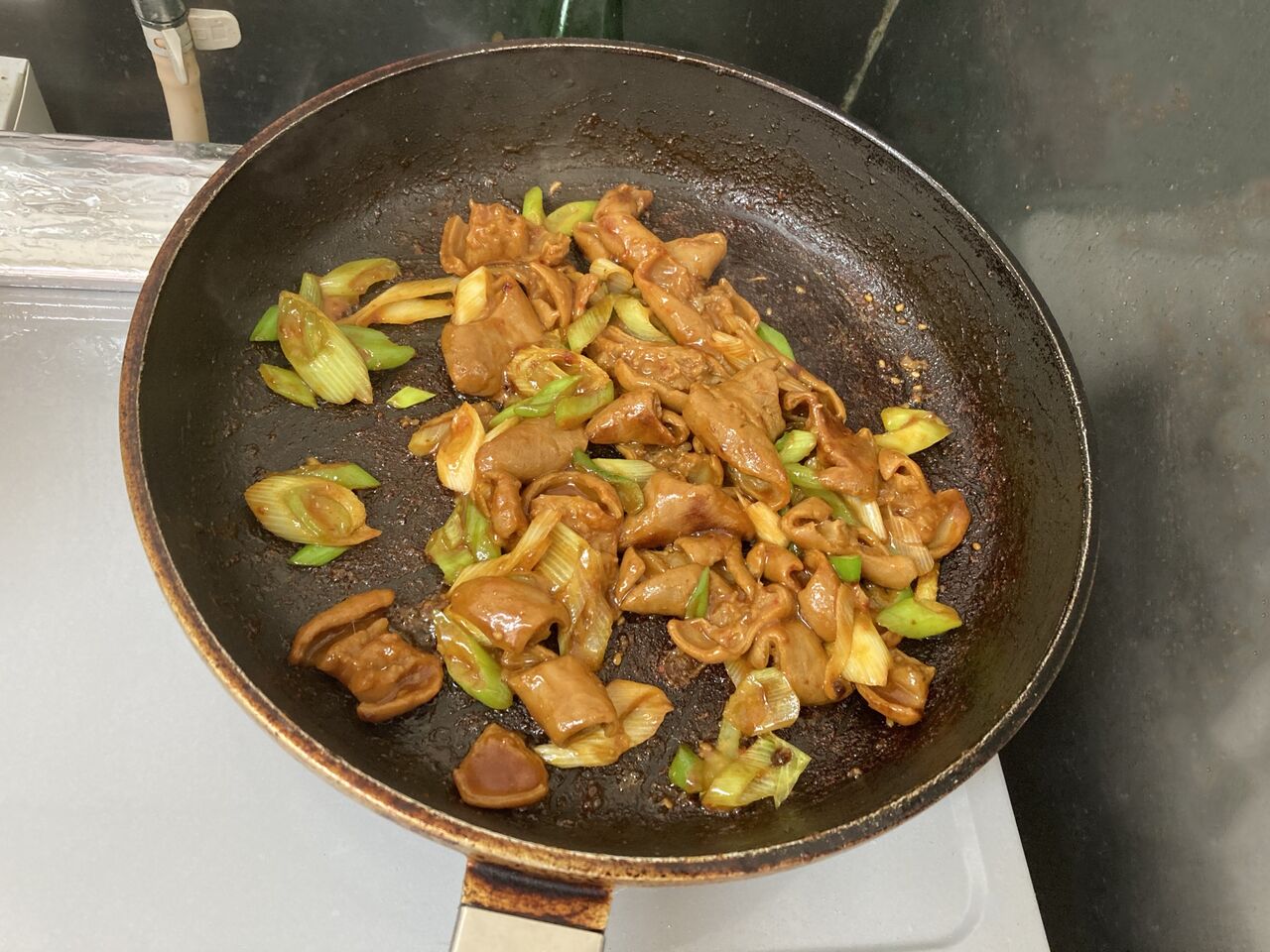 こてっちゃん ライフコーポレーション『こてっちゃん®︎｜コク味噌味』。［21.01.07