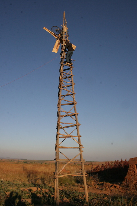 William Kamkwamba and windmill-01