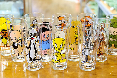 今日はヴィンテージグラスタンブラーをオンラインショップにアップしています ファイヤーキング アメリカンヴィンテージ Dealership