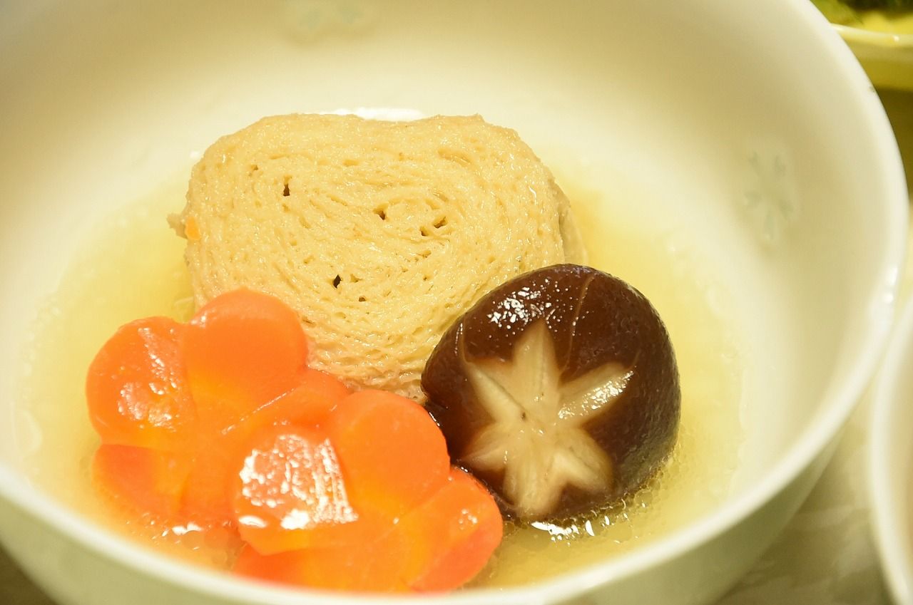揚げ湯葉の多喜合わせ Debutousanのお食事日記 揚げ湯葉の多喜合わせ Debutousanのお食事日記