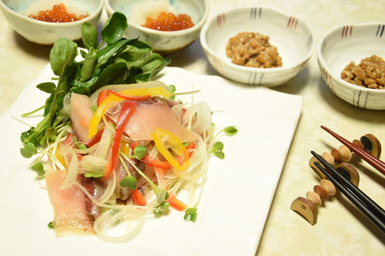 寒ブリの昆布じめ サラダ仕立て Debutousanのお食事日記