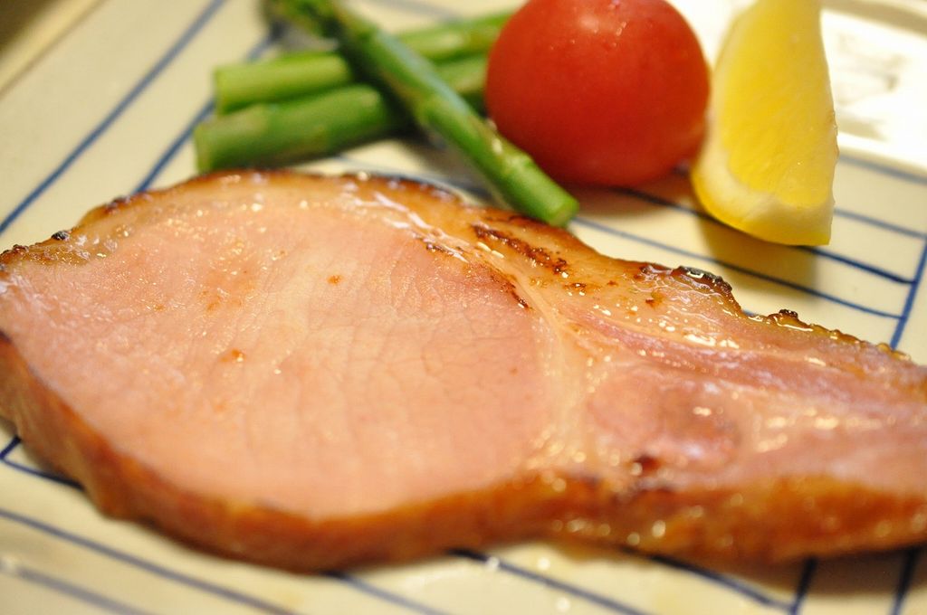 ハムステーキ Debutousanのお食事日記 ハムステーキ Debutousanのお食事日記