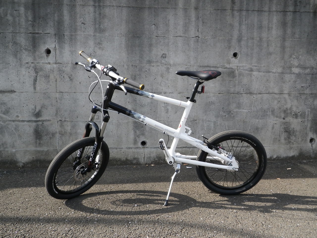 引取者決定】クロスバイク ドッペルギャンガー d19