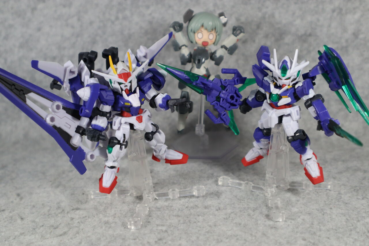 衝撃特価 モビルスーツアンサンブル 00クアンタフルセイバー 00