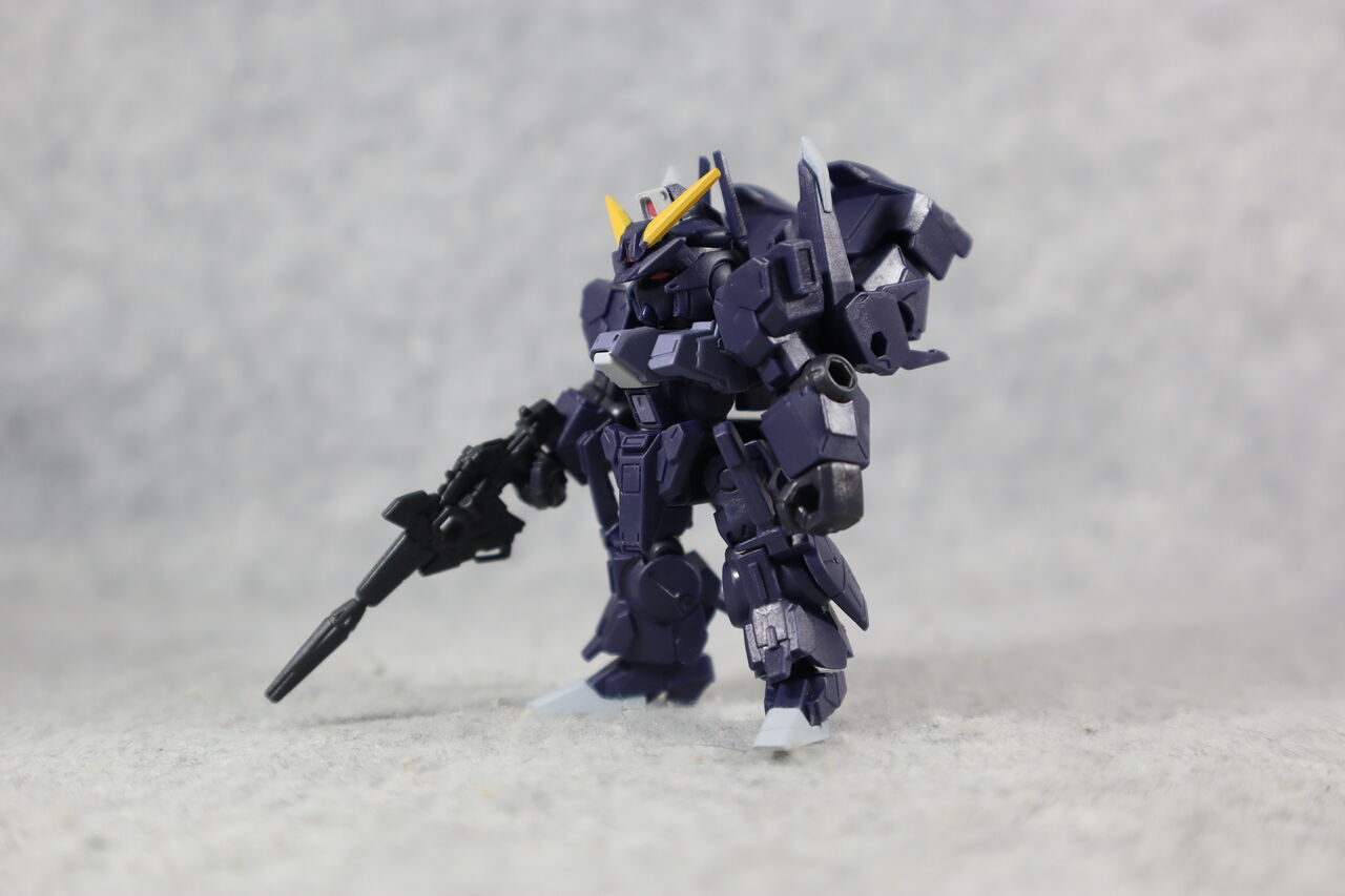 ガンダム モビルスーツアンサンブル 18 : 何かブンドド