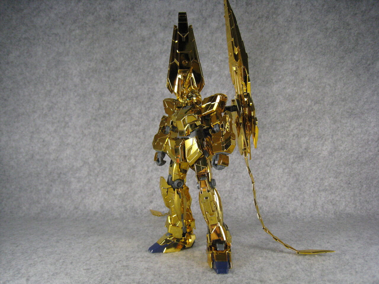HGUC ユニコーンガンダム3号機 フェネクス(ユニコーンモード HGUC ユニコーンガンダム3号機 フェネクス(ユニコーンモード