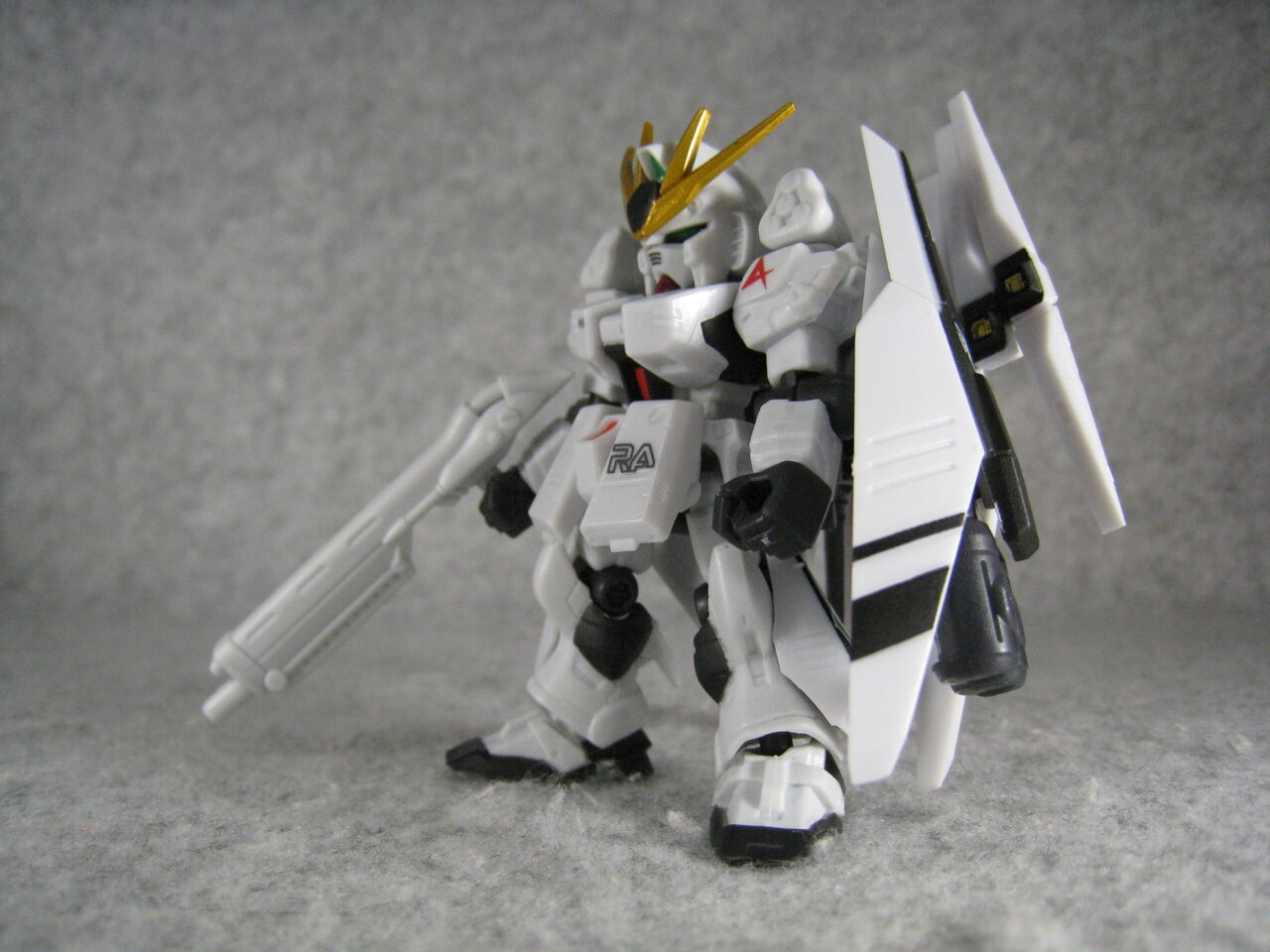 【保証書付】 モビルスーツアンサンブル ガンダム 4.5 何かブンドド : 模型+プラモデル