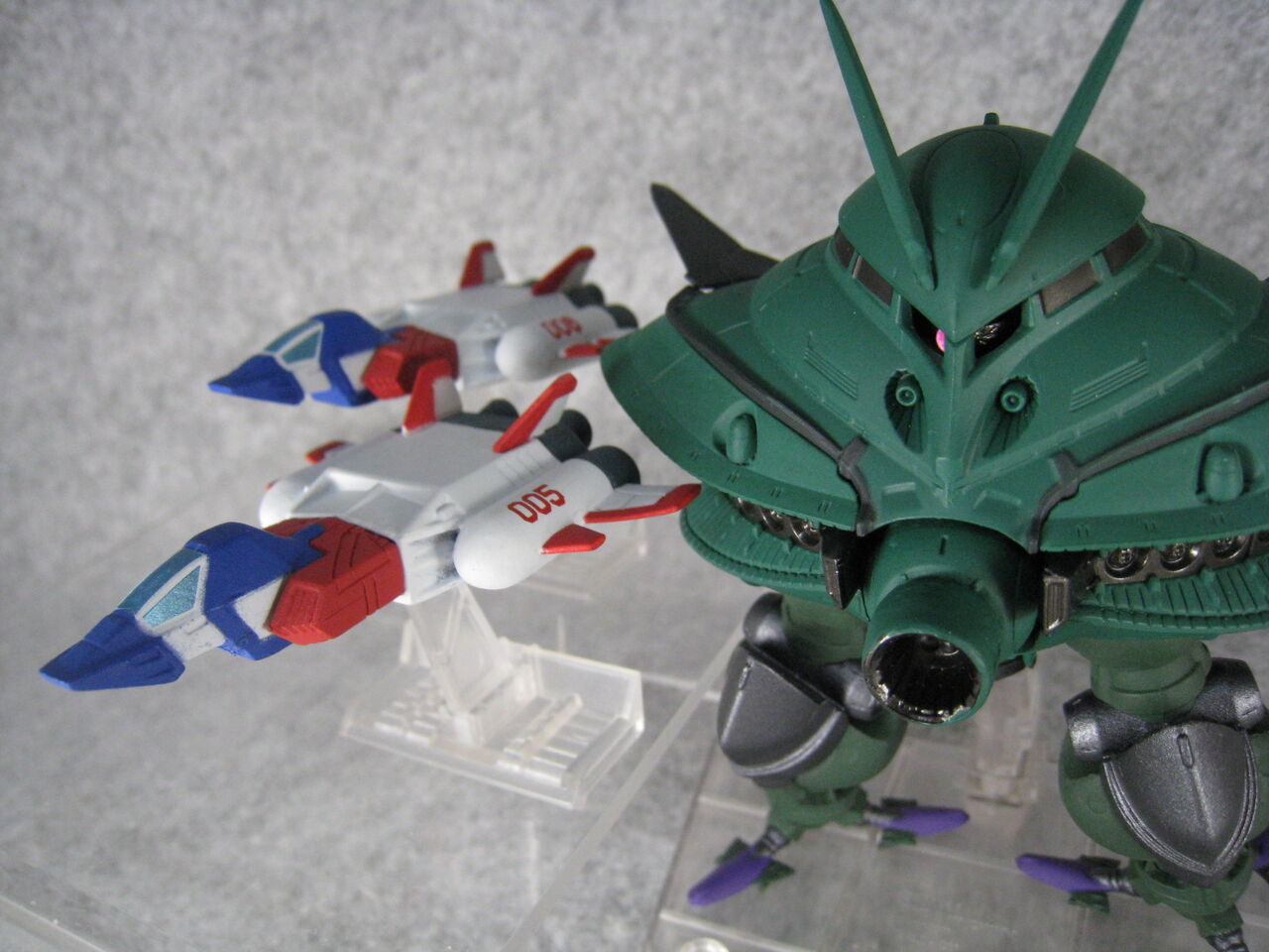 ガンダムコンバージ EX29 ビグ・ザム＆コア・ブースター : 何か