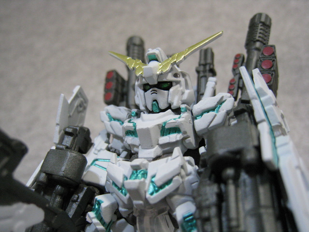 ガンダムコンバージ コア フルアーマーユニコーンガンダム ガンダムコンバージコア フルアーマーユニコーンガンダム : 何かブンドド