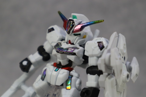 979b7ce7-s.jpg