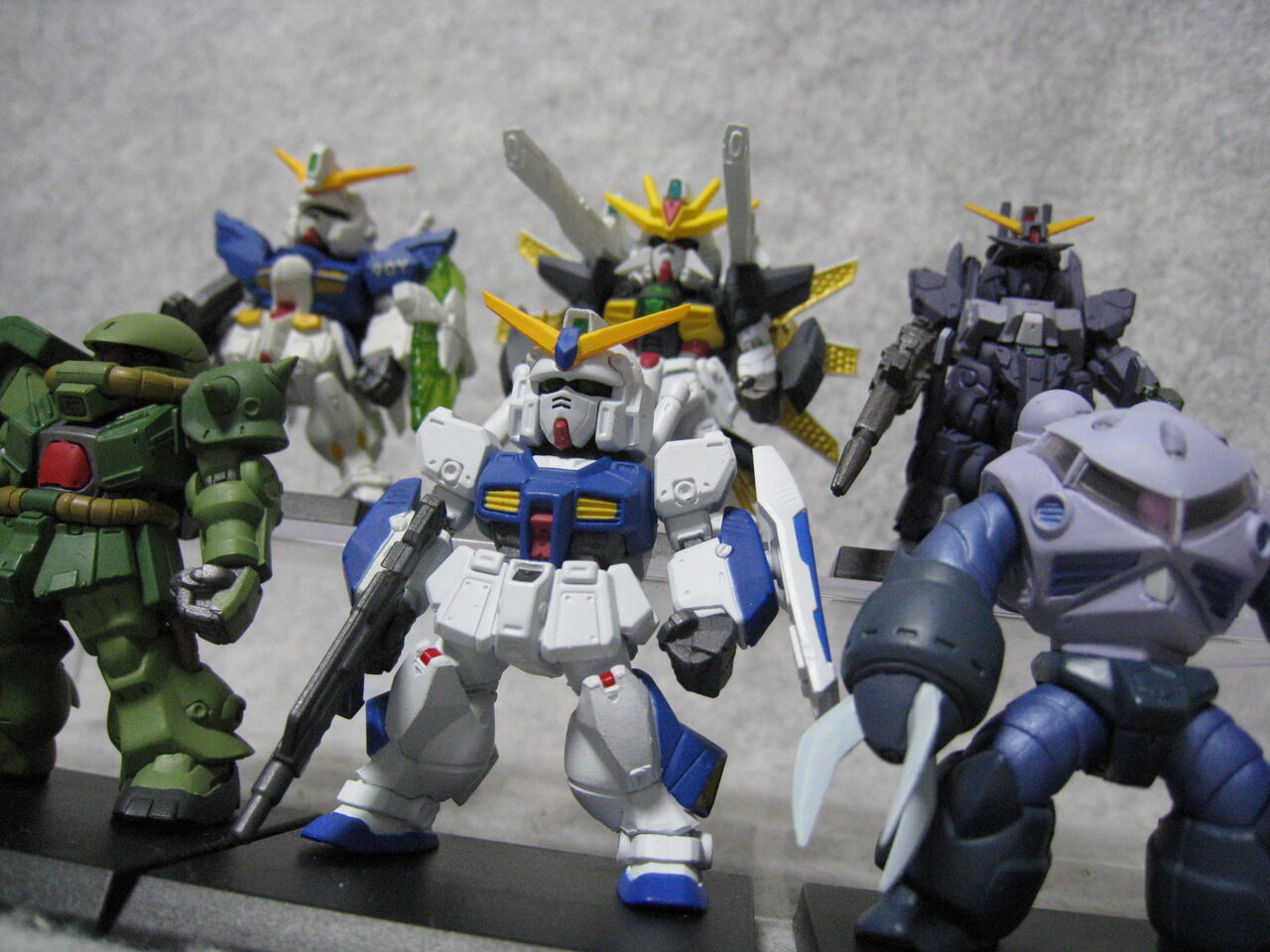 ガンダムコンバージ ♯17 : 何かブンドド