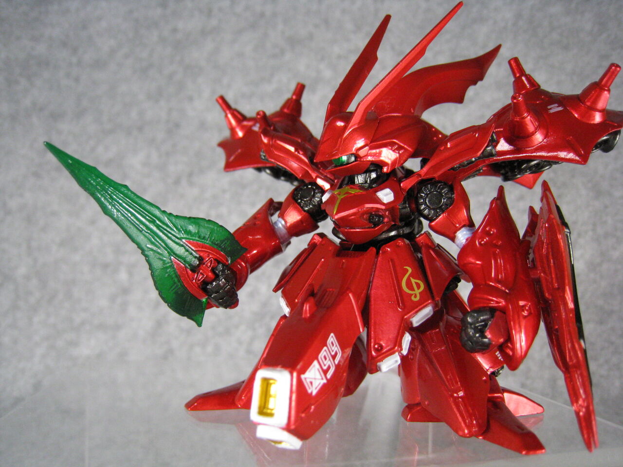 FW GUNDAM CONVERGE:CORE Hi-νガンダム&ナイチンゲール