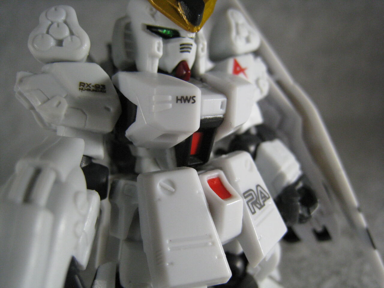 機動戦士ガンダム 逆襲のシャア』サザビー マーキングプラスが