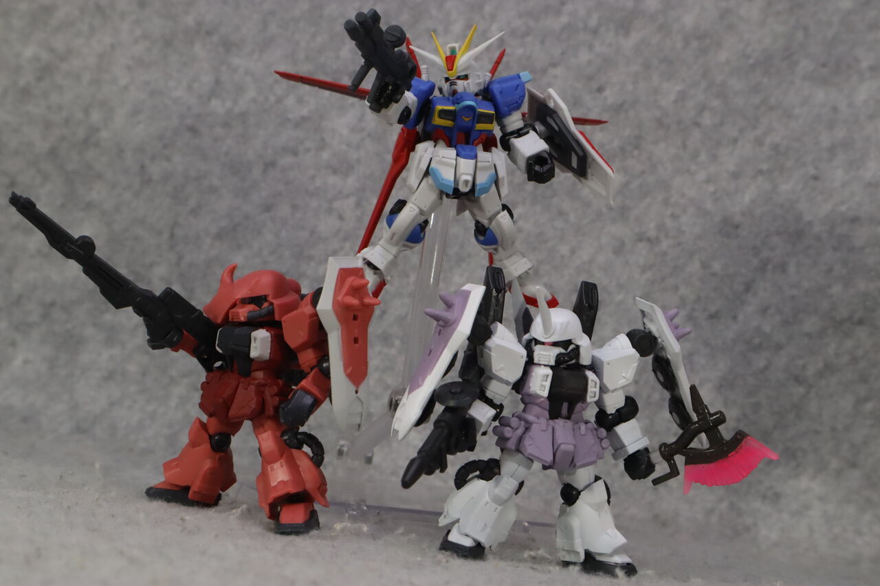 ブレイズザクファントム（レイ・ザ・バレル専用機)を作ってみた : 何か