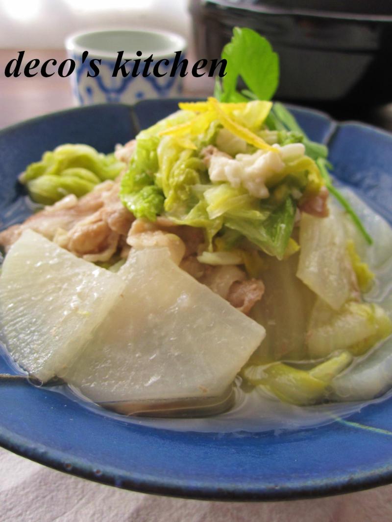 豚肉と大根と白菜の塩麹蒸し煮３