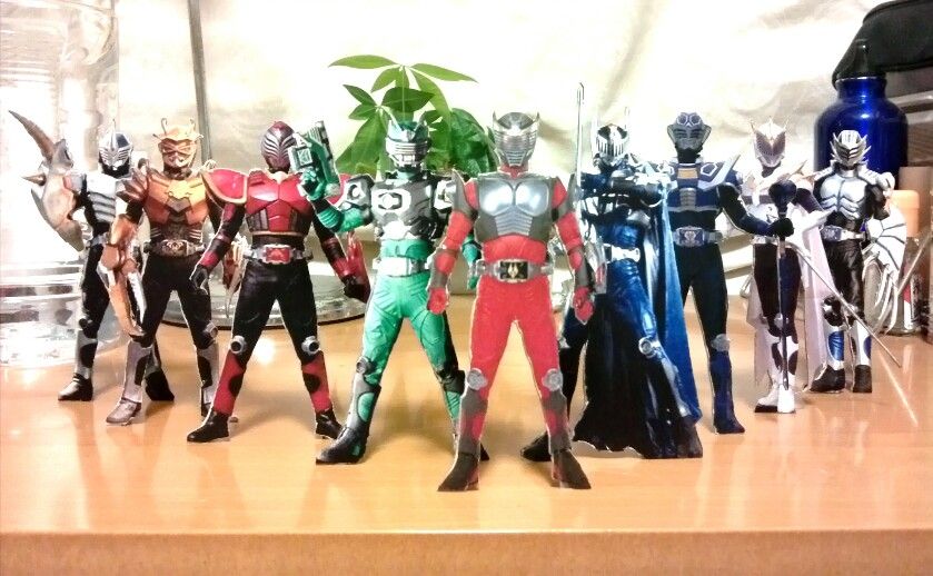 自作玩具 仮面ライダー龍騎 紙製フィギア Officine Ideaの編集部屋 お金なんてかけなくても楽しめる 自作玩具 仮面ライダー龍騎 紙製フィギア Officine Ideaの編集部屋 お金なんてかけなくても楽しめる