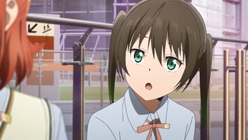 04話 A-028 東京ビッグサイト エントランスプラザ