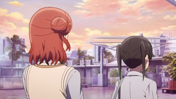01話 B-045 東京ビッグサイト エントランスプラザ
