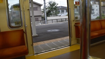 ②19話 B-009 西武鉄道 2000系 車内 DSC_0042＊