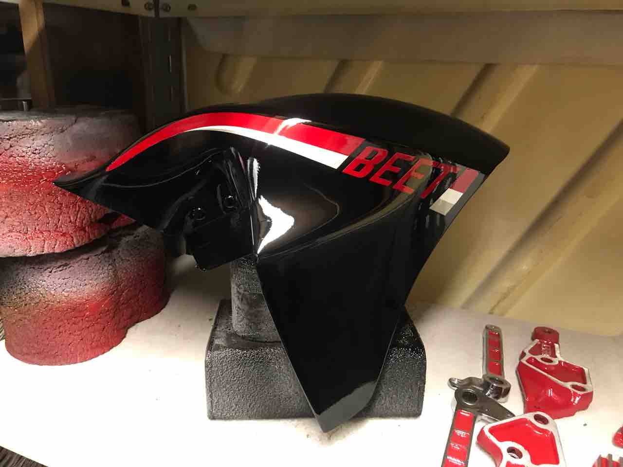 エアロシャークフェンダー CB400SF NC39 エアロシャーク 限定