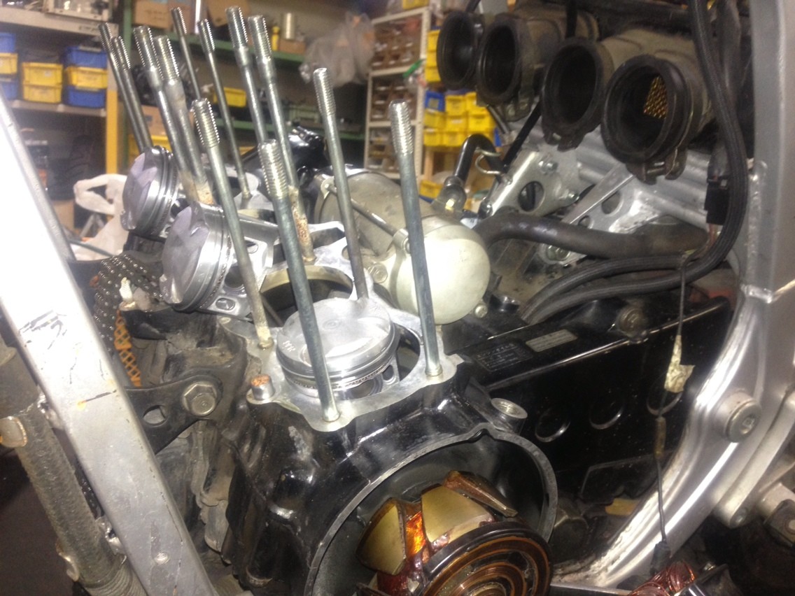 大阪府N様・・・CBR400F : Deep Fieldのスタッフblog