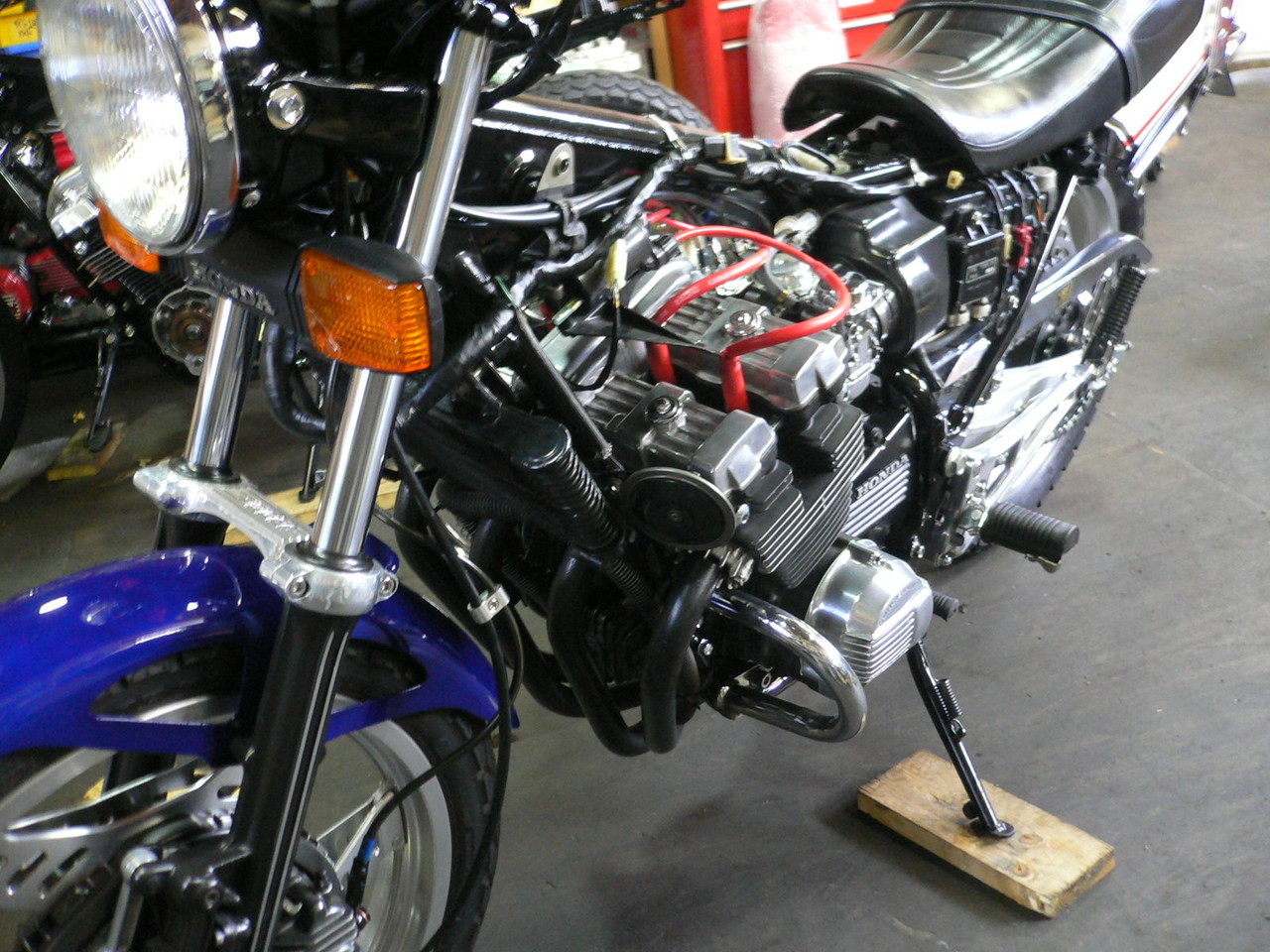 CBX400F 部品4点 タペットスクリュー CBX400F 部品4点 タペットスクリュー