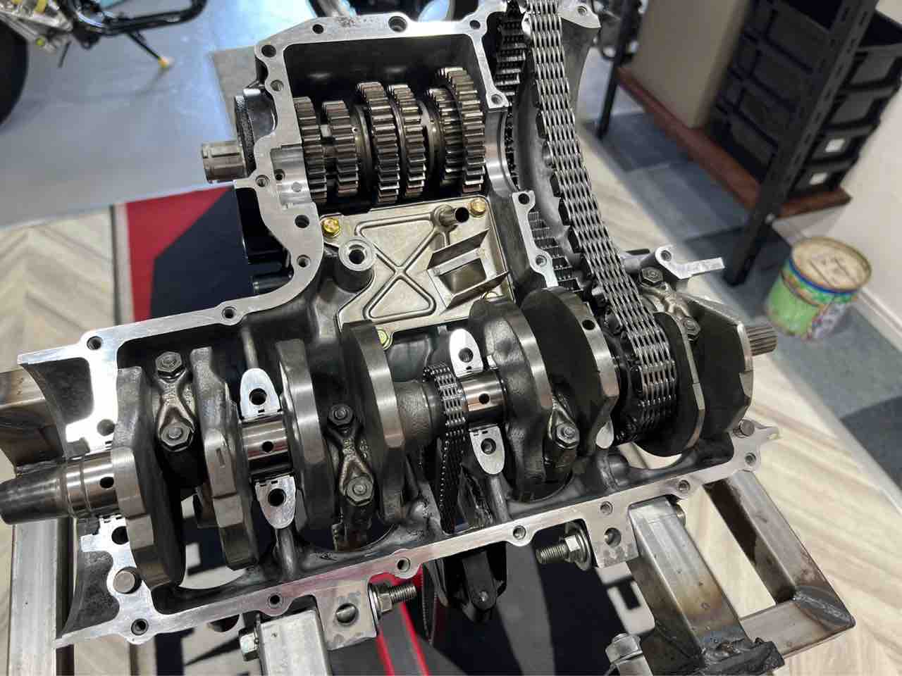 愛知県 K様 CBX400F エンジンOH 〜リビルドクラッチハウジング 愛知県 K様 CBX400F エンジンOH 〜リビルドクラッチハウジング