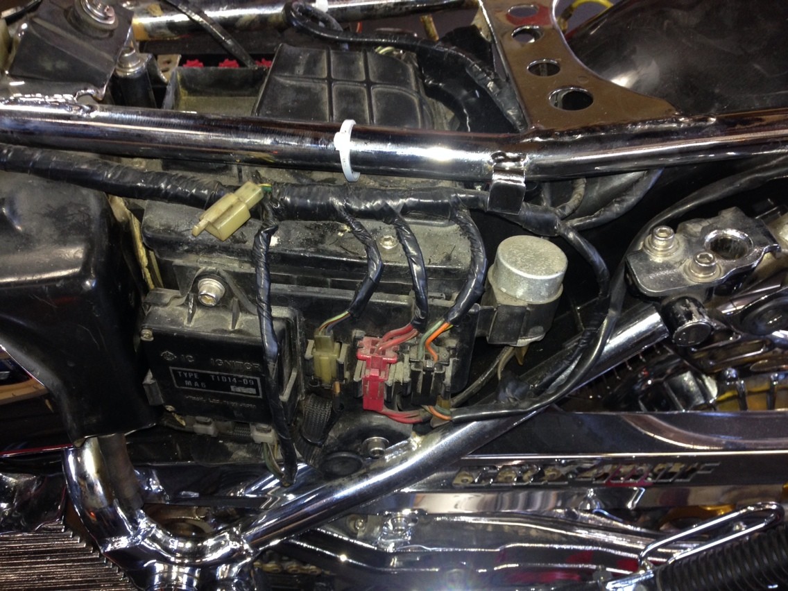 cbx400f メッキボトムケース （CJ Performance 【 GSX400F