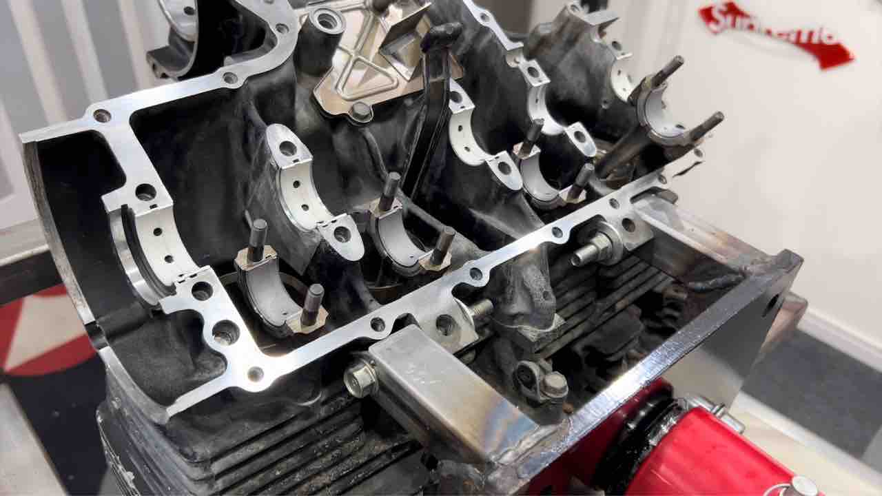 CBX400F Y様 クラッチハウジング異音修理 リビルドクラッチ CBX400F Y様 クラッチハウジング異音修理 リビルドクラッチ