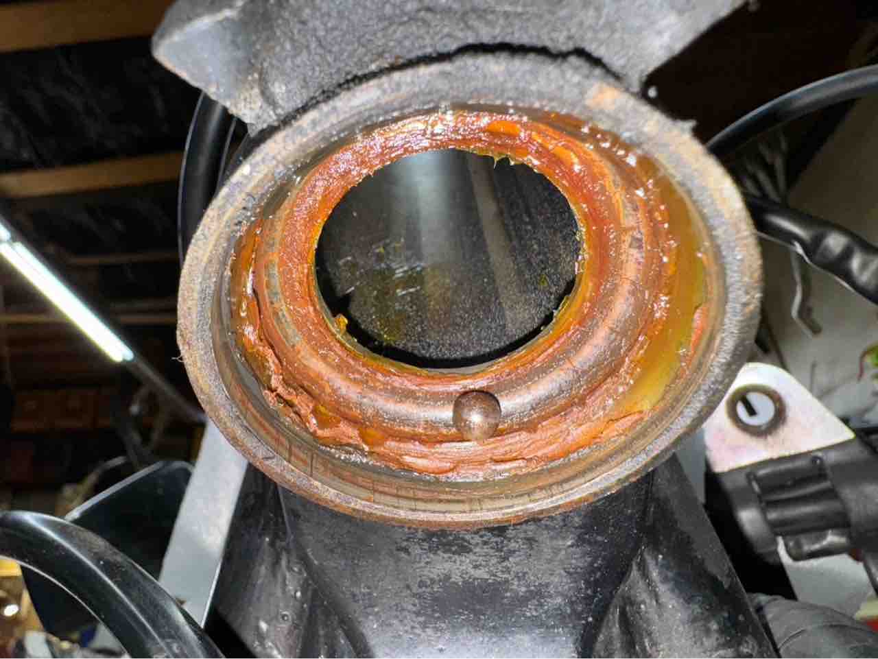 茨城県 i様 CBX550F クラッチハウジング交換／足回り整備 : Deep