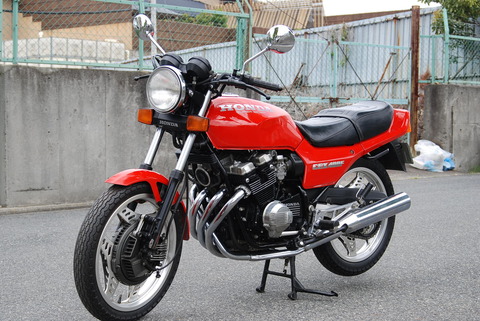 販売車輌状況・・・CBX400F CBX400FF