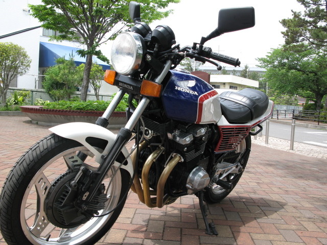 販売車輌のお知らせ・・・ＣＢＸ４００Ｆ : Deep Fieldのスタッフblog