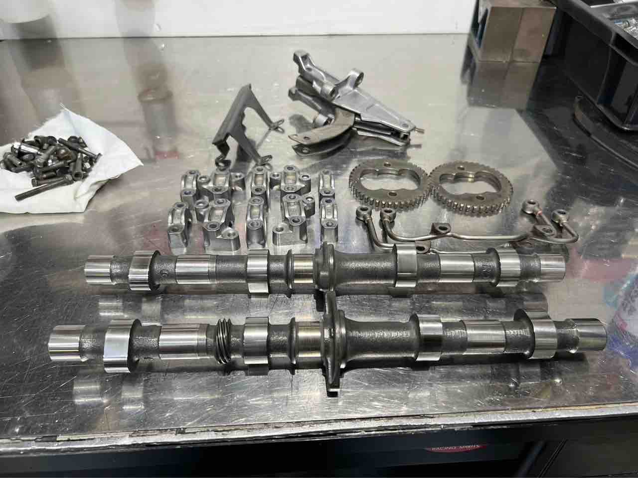CBX400F Y様 クラッチハウジング異音修理 リビルドクラッチ CBX400F Y様 クラッチハウジング異音修理 リビルドクラッチ