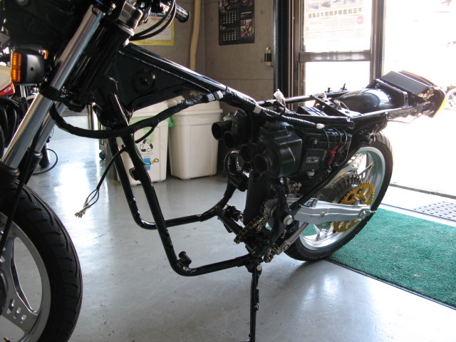 愛知県I様。。。CBX400F 再生 : Deep Fieldのスタッフblog 愛知県I様。。。CBX400F 再生 : Deep Fieldのスタッフblog