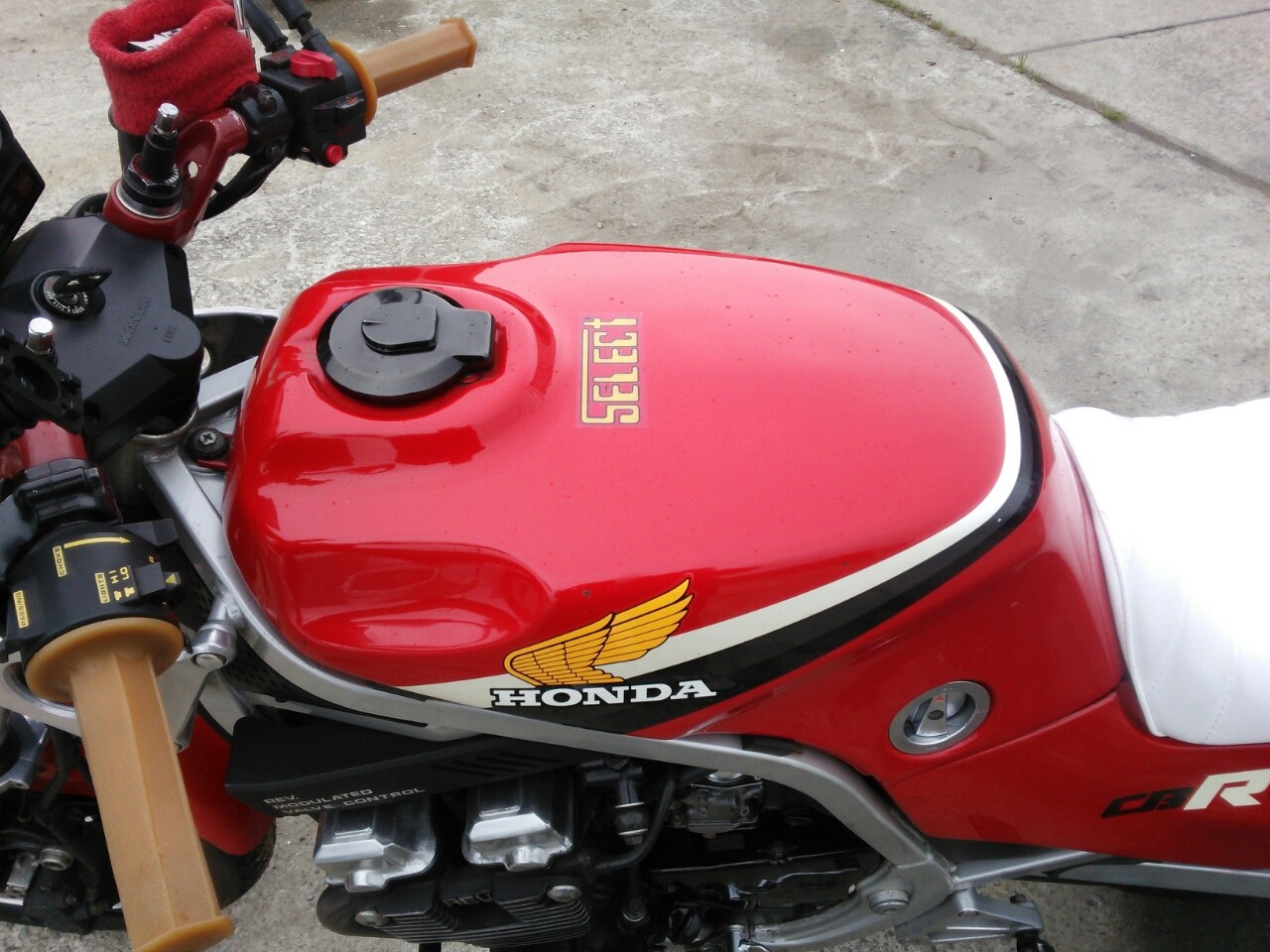HONDA CBR400F 赤タンク 兵庫県W様・・・CBR400F : Deep Fieldのスタッフblog