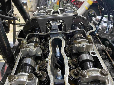 兵庫県 T様 CBX400F カムチェーン異音修理 : Deep Fieldの